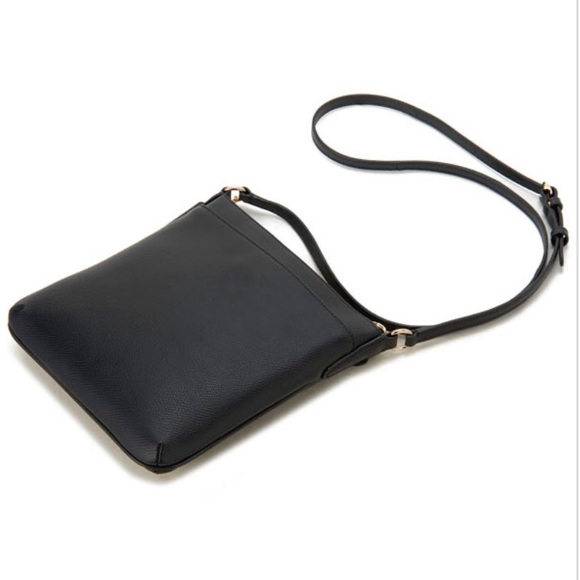 Vintage Coach Crossgrain Leather North / South Crossbody Bag Black - Picture 2 of 11